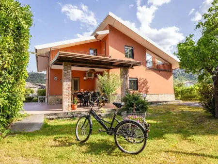 Location Maison à Castiglione di Sicilia 6 personnes