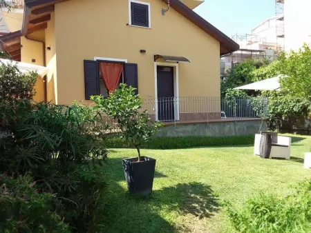 Location Maison à Alì Terme 8 personnes