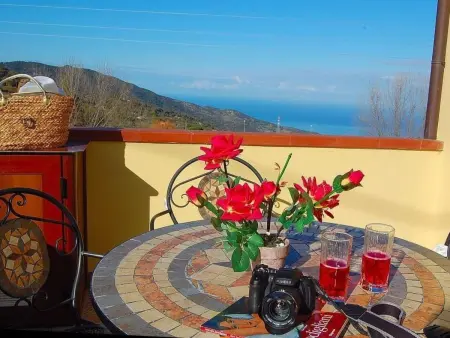 Location Maison à Campofelice di Roccella 2 personnes