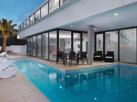 Location Maison à Arco da Calheta 6 personnes