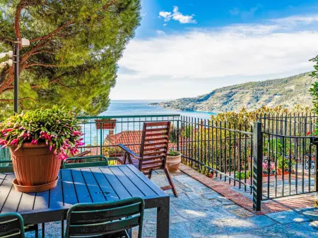 Location Maison à Ospedaletti 4 personnes