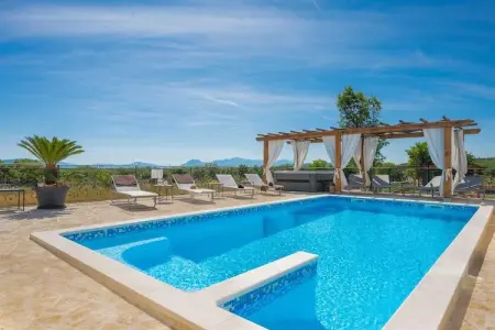 Location Villa à Opanci 10 personnes