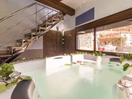 Location Maison à Laroya 2 personnes