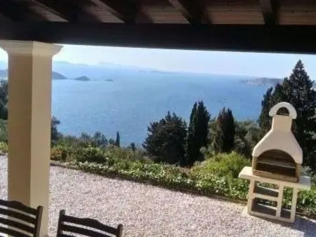 Location Maison à Afion 6 personnes