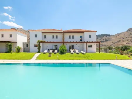 Location Maison à Archangelos 5 personnes