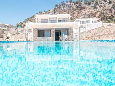 Location Maison à Kolympia 8 personnes