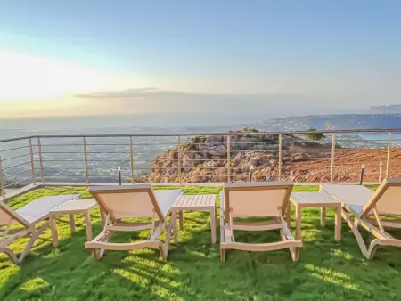 Location Maison à Agia Marina 11 personnes