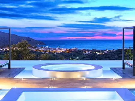 Location Maison à Almyrida 8 personnes