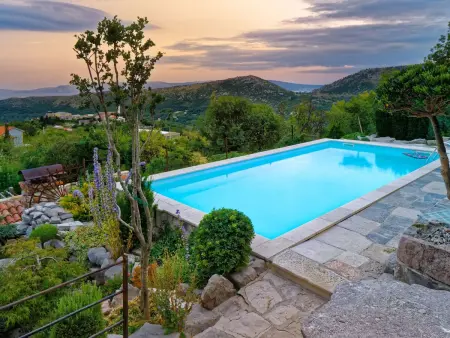 Location Maison à Novi Vinodolski Bribir 8 personnes