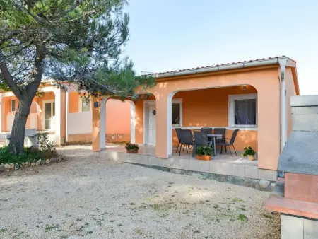 Location Maison à Vir 6 personnes