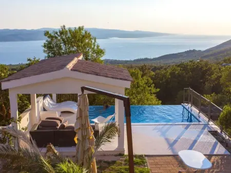 Location Maison à Bast 6 personnes