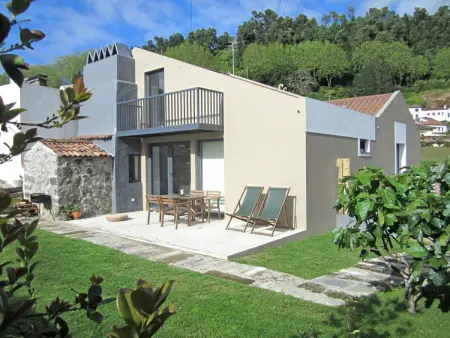 Location Maison à Furnas 8 personnes