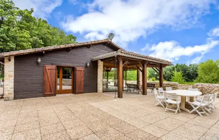 Location Maison à Lonnes 8 personnes