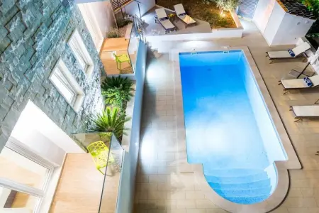 Location Villa à Bol 12 personnes