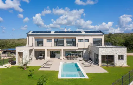 Location Maison à Bale 10 personnes