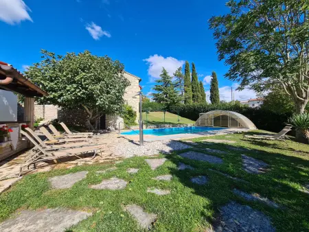 Location Maison à Cere 16 personnes