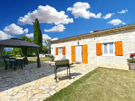 Location Maison à Cere 5 personnes