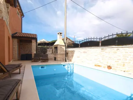 Location Maison à Cere 4 personnes