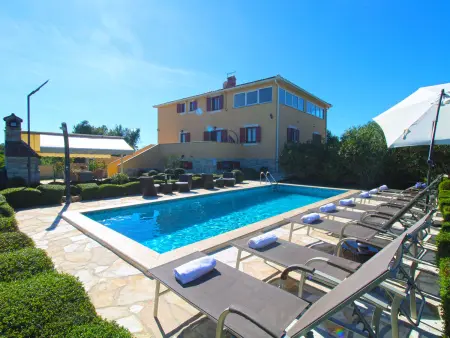 Location Maison à Pula Banjole 10 personnes