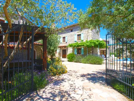 Location Maison à Pula Manjadvorci 12 personnes