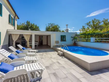 Location Maison à Drivenik 6 personnes