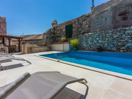 Location Maison à Novi Vinodolski Bribir 14 personnes