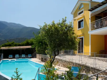 Location Maison à Mikros Gialos 6 personnes