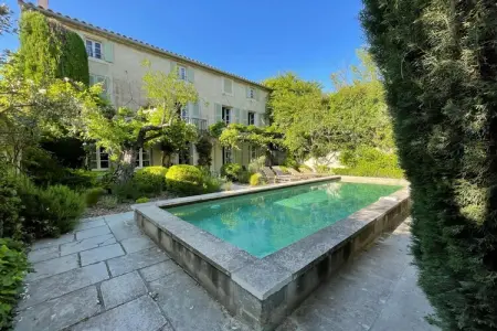 Location Villa à Maillane 10 personnes