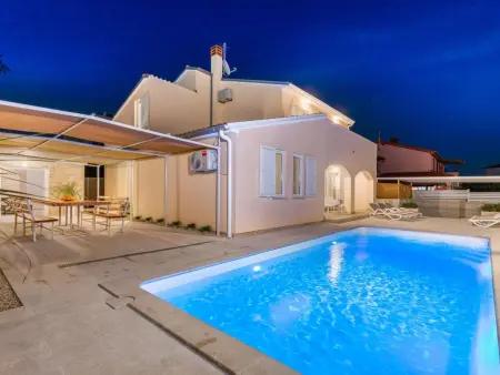 Location Maison à Pula 11 personnes