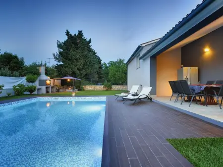 Location Maison à Medulin 9 personnes