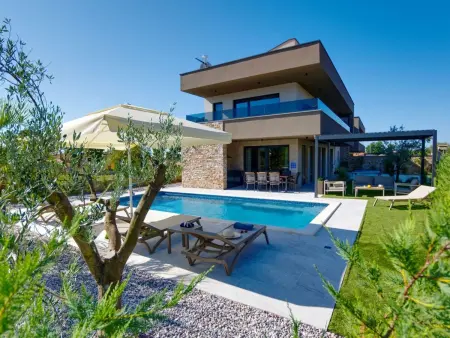 Location Maison à Pula Manjadvorci 8 personnes