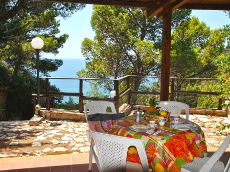 Location Maison à Sperlonga 4 personnes