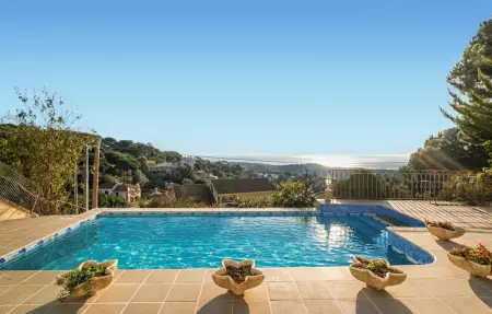 Location Maison à Arenys de Munt 8 personnes