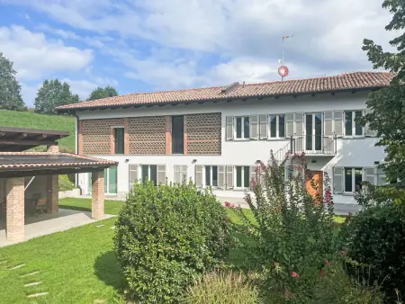Location Maison à Isola d'Asti 6 personnes