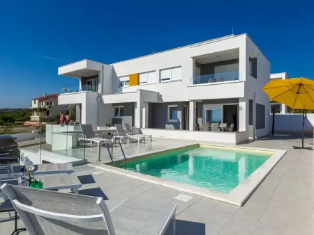 Location Maison à Pag Novalja 24 personnes