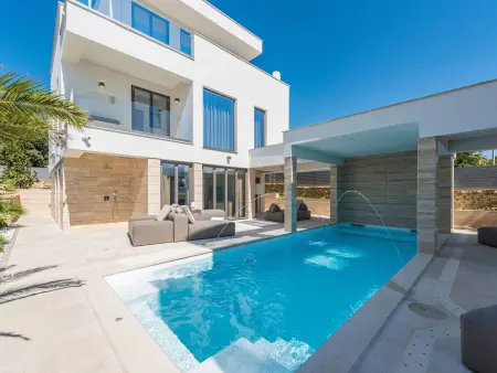 Location Maison à Vrsi 10 personnes