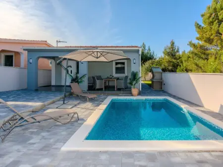 Location Maison à Vir 4 personnes