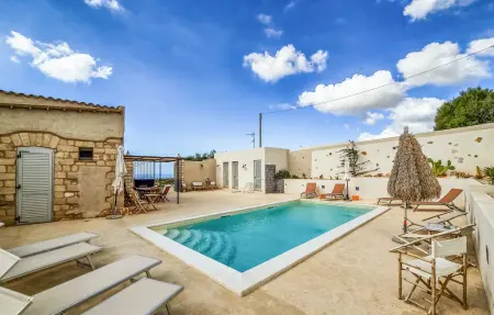 Location Maison à Menfi 11 personnes