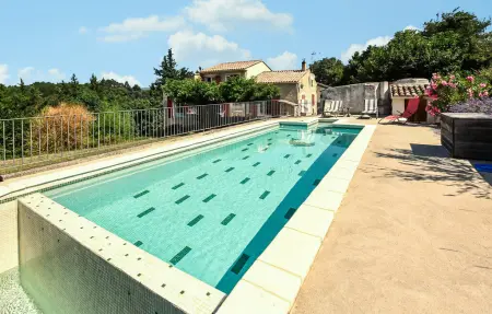 Location Maison à Taulignan 8 personnes