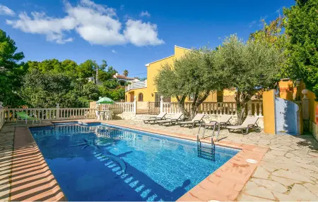 Location Maison à Oliva 6 personnes