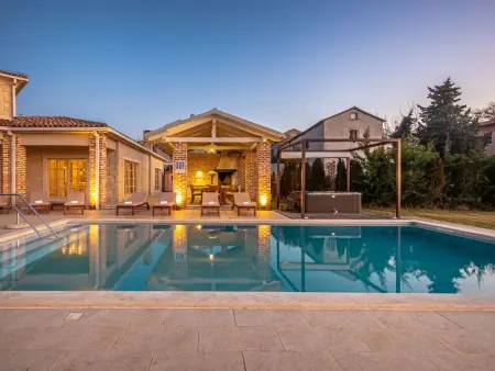 Location Maison à Vižinada 8 personnes