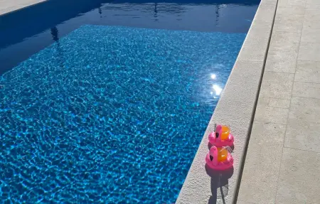 Location Maison à Policnik 10 personnes