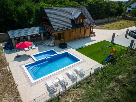 Location Maison à Vukovar 8 personnes