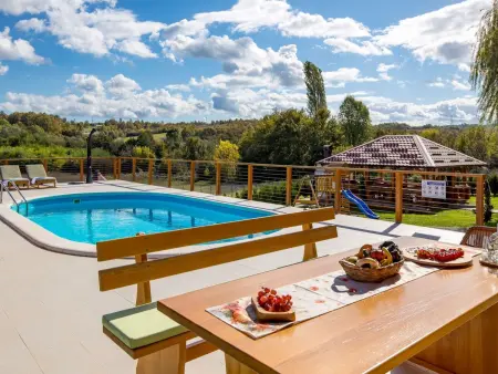 Location Maison à Petrinja 7 personnes