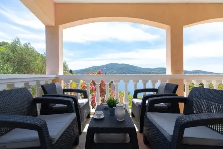 Location Maison à Vela Luka 4 personnes