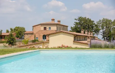 Location Maison à Trequanda 6 personnes