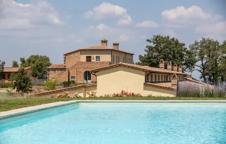 Location Maison à Trequanda 4 personnes