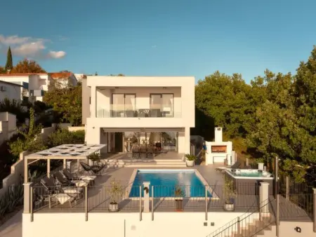 Location Maison à Rovanjska 10 personnes