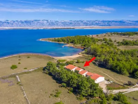 Location Maison à Vir 9 personnes