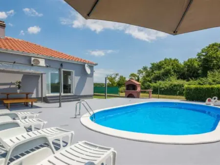 Location Maison à Crno 8 personnes